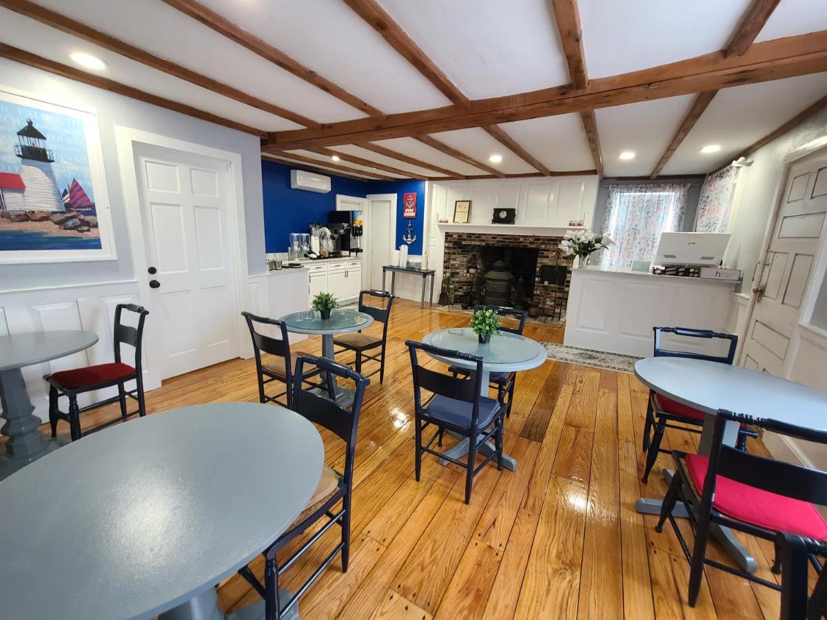 Motel Olde Tavern And - Cape Cod